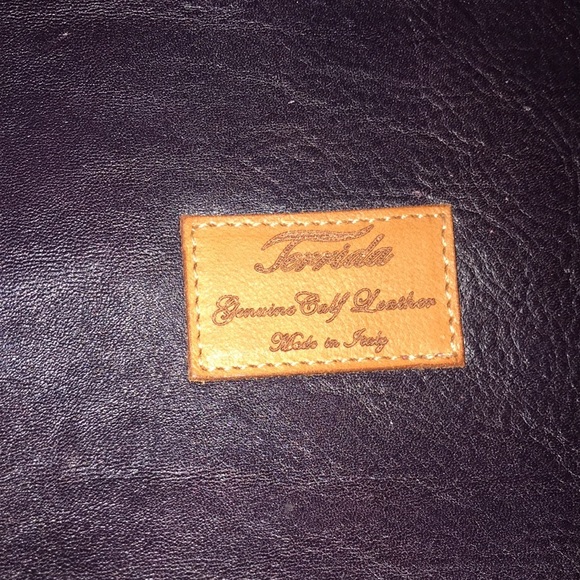 Leather clutch/laptop case in plum - Picture 2 of 5